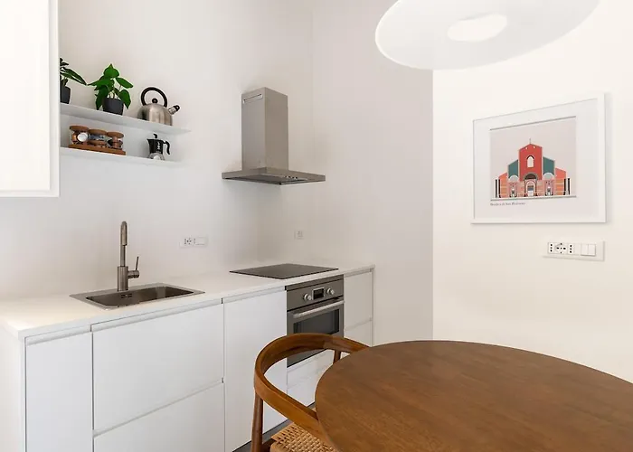 San Vitale 86, A Stone's Throw From The Two Towers بولونيا